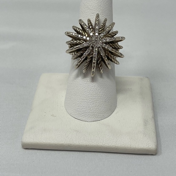 Authentic David Yurman Ring - Picture 2 of 4